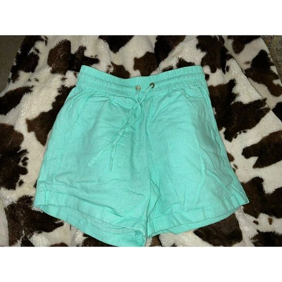 Women's Zenana Outfitters Seafoam Drawstring Waist Shorts  (M) - Picture 1 of 4